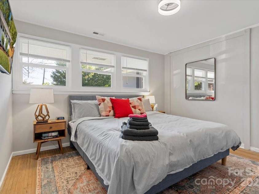 1539 Walton Road, Charlotte, NC 28208.  MLS# CAR4240358, YatesRealty ID 6477. Unit 1541