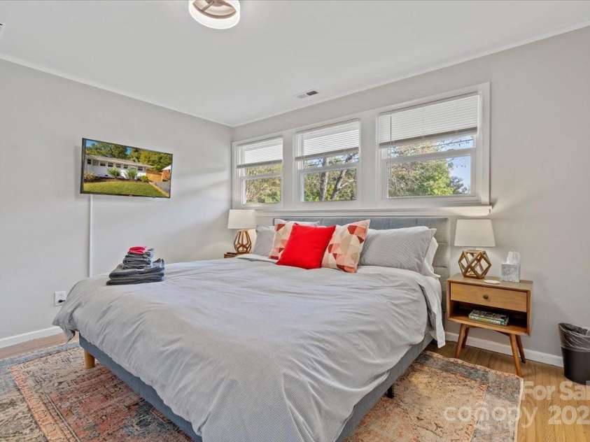 1539 Walton Road, Charlotte, NC 28208.  MLS# CAR4240358, YatesRealty ID 6477. Unit 1541