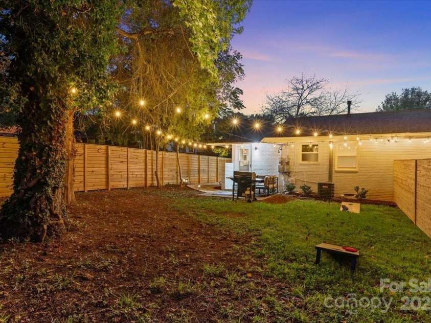 1539 Walton Road, Charlotte, NC 28208.  MLS# CAR4240358, YatesRealty ID 6477. Unit 1541