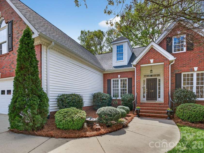 1499 The Crossing, Rock Hill, SC 29732.  MLS# CAR4359584, YatesRealty ID 6478. 