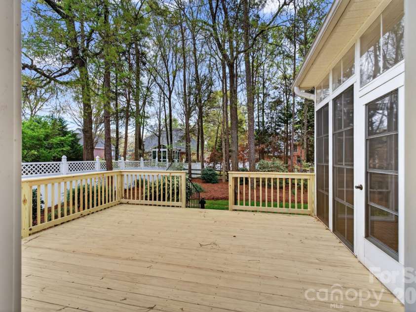 1499 The Crossing, Rock Hill, SC 29732.  MLS# CAR4359584, YatesRealty ID 6478. 