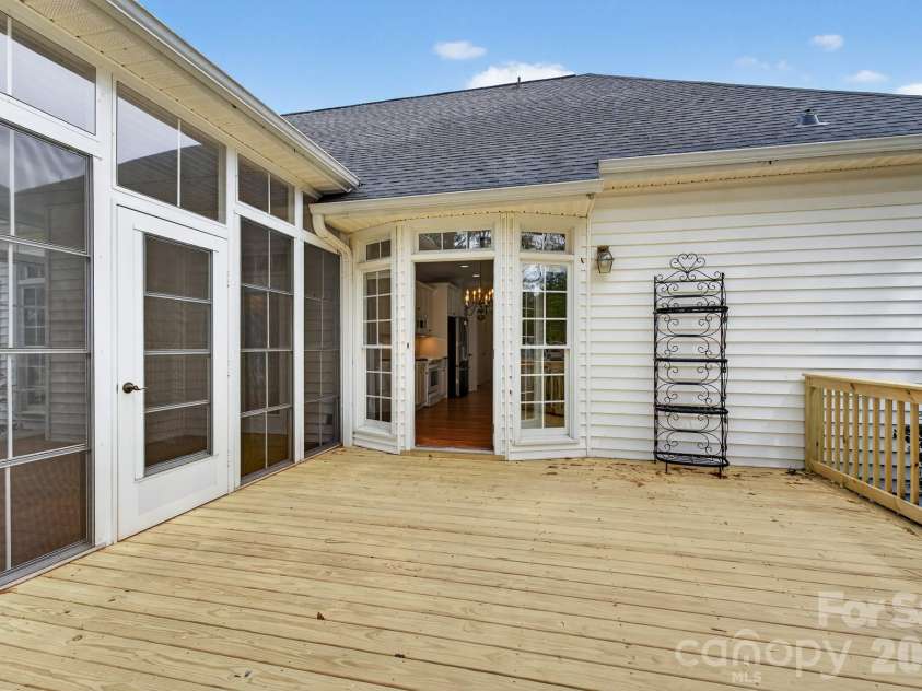1499 The Crossing, Rock Hill, SC 29732.  MLS# CAR4359584, YatesRealty ID 6478. 