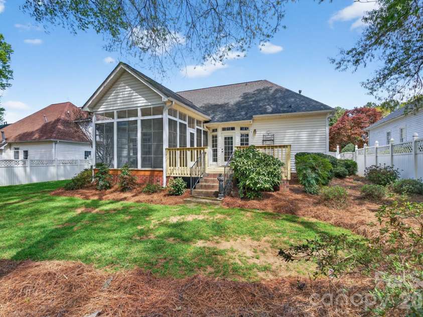 1499 The Crossing, Rock Hill, SC 29732.  MLS# CAR4359584, YatesRealty ID 6478. 