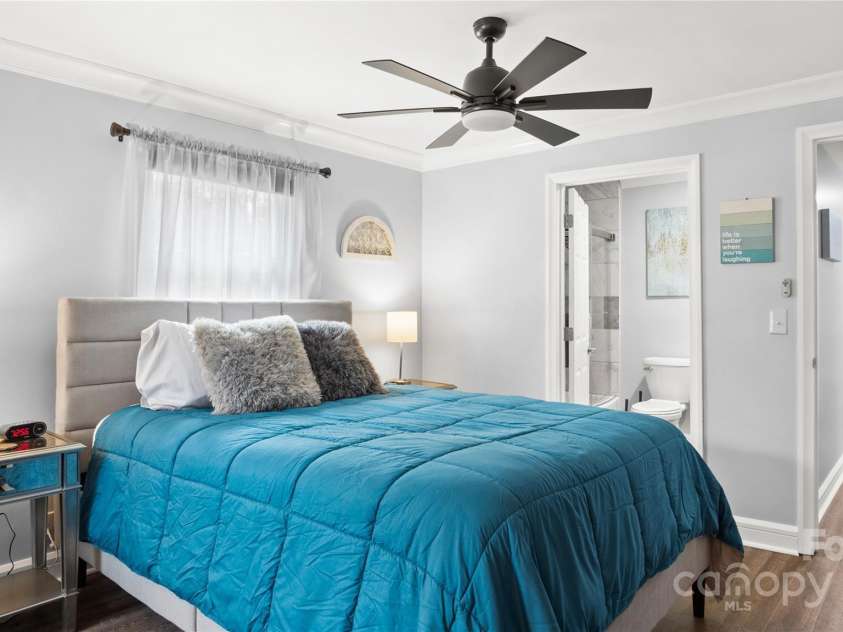 318 Lake Montonia Road, Kings Mountain, NC 28086.  MLS# CAR4325974, YatesRealty ID 6479. 