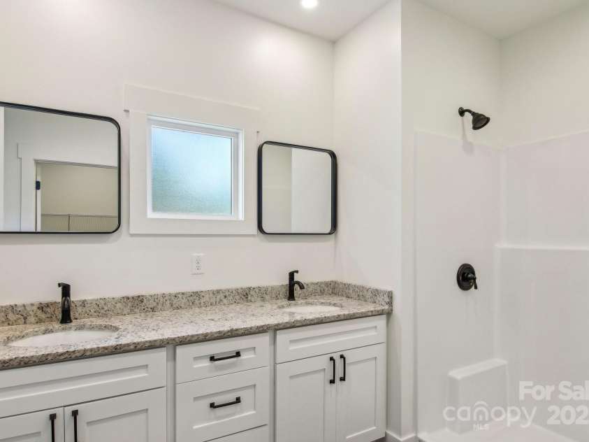 35 Haywood Park Drive, Hendersonville, NC 28791.  MLS# CAR4160719, YatesRealty ID 648. 