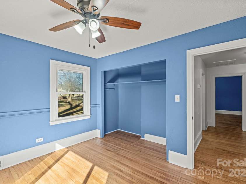 115 Texas Avenue, Bessemer City, NC 28016.  MLS# CAR4219372, YatesRealty ID 6481. 