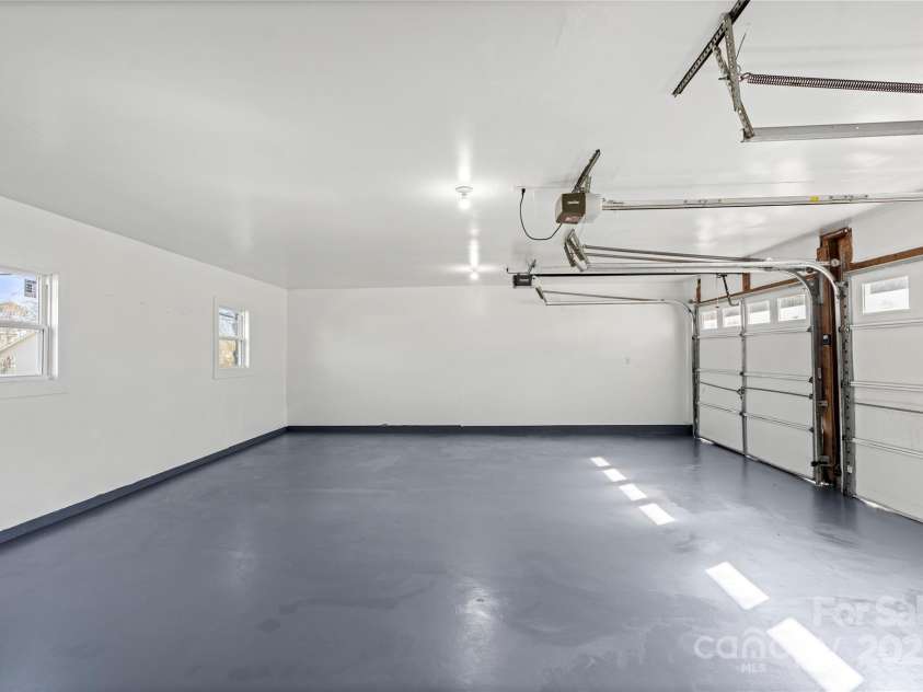 115 Texas Avenue, Bessemer City, NC 28016.  MLS# CAR4219372, YatesRealty ID 6481. Detached Garage 30x20x8.5