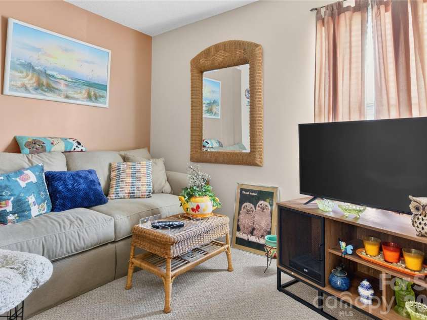 111 Foxglove Drive, Mooresville, NC 28115.  MLS# CAR4358722, YatesRealty ID 6482. Second bedroom