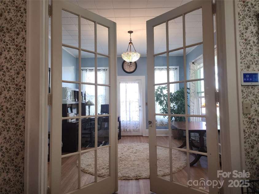 146 Saluda Street, Chester, SC 29706.  MLS# CAR4240226, YatesRealty ID 6483. 