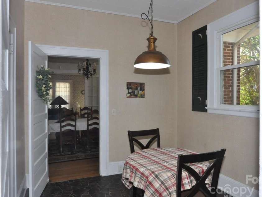 146 Saluda Street, Chester, SC 29706.  MLS# CAR4325414, YatesRealty ID 6483. 