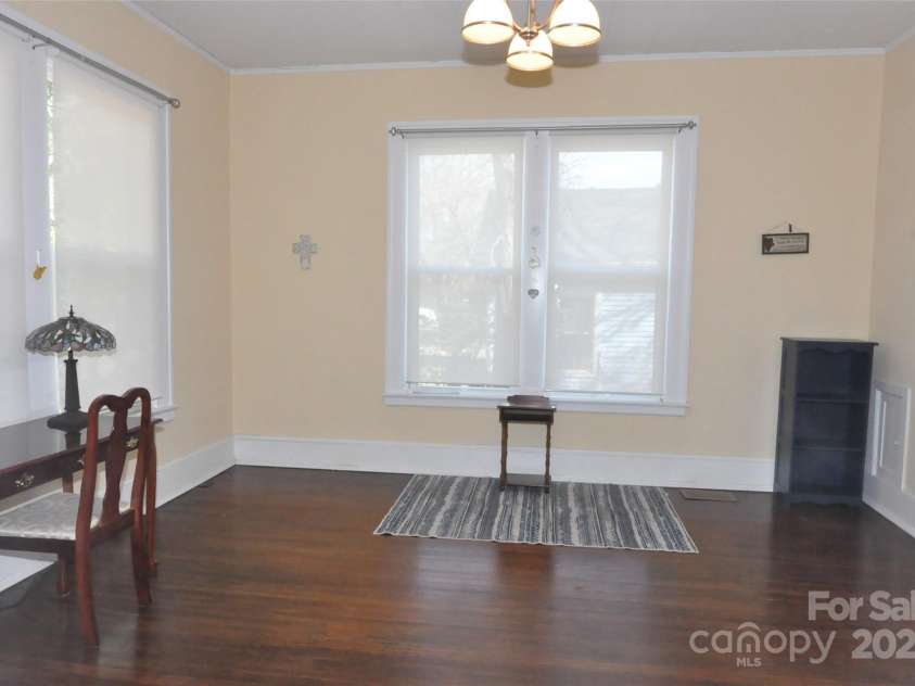 146 Saluda Street, Chester, SC 29706.  MLS# CAR4325414, YatesRealty ID 6483. 