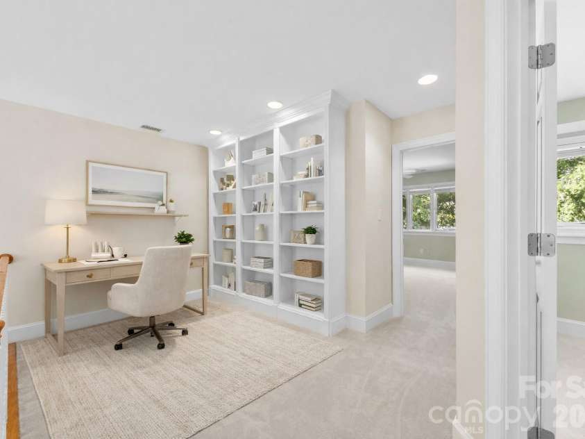 8934 Challis Hill Lane, Charlotte, NC 28226.  MLS# CAR4356123, YatesRealty ID 6483. Virtually staged 