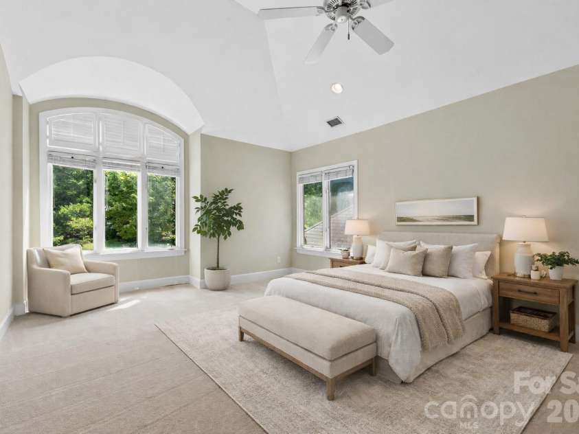 8934 Challis Hill Lane, Charlotte, NC 28226.  MLS# CAR4356123, YatesRealty ID 6483. Virtually Staged Primary Bedroom