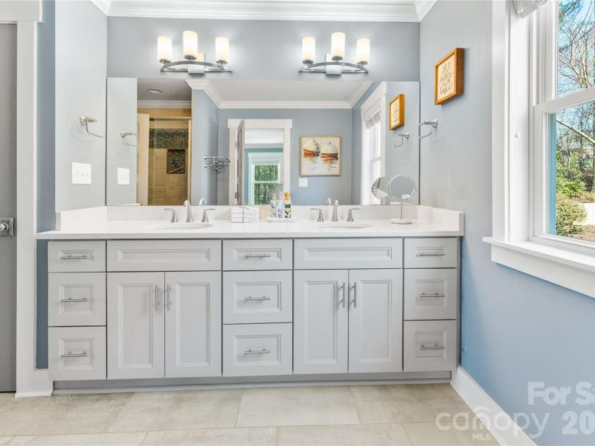 6852 Locke Drive, Sherrills Ford, NC 28673.  MLS# CAR4354705, YatesRealty ID 6484. Bedroom Bath 2