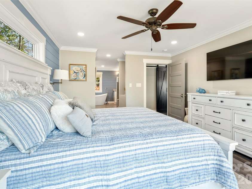 6852 Locke Drive, Sherrills Ford, NC 28673.  MLS# CAR4354705, YatesRealty ID 6484. Main Bedroom toward Main Bath