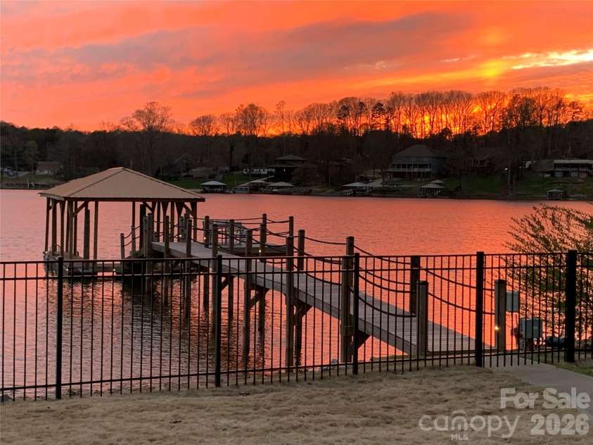 6852 Locke Drive, Sherrills Ford, NC 28673.  MLS# CAR4354705, YatesRealty ID 6484. Never gets Old