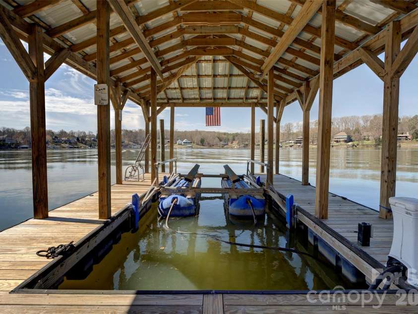 6852 Locke Drive, Sherrills Ford, NC 28673.  MLS# CAR4354705, YatesRealty ID 6484. Ready when  you are!