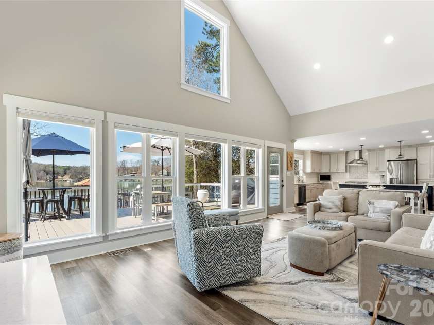 6852 Locke Drive, Sherrills Ford, NC 28673.  MLS# CAR4354705, YatesRealty ID 6484. Vaulted Ceiling