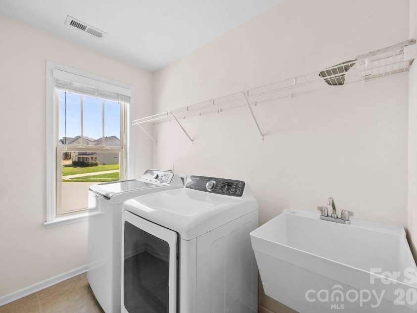 7140 Streamhaven Drive, Harrisburg, NC 28075.  MLS# CAR4357451, YatesRealty ID 6485. 