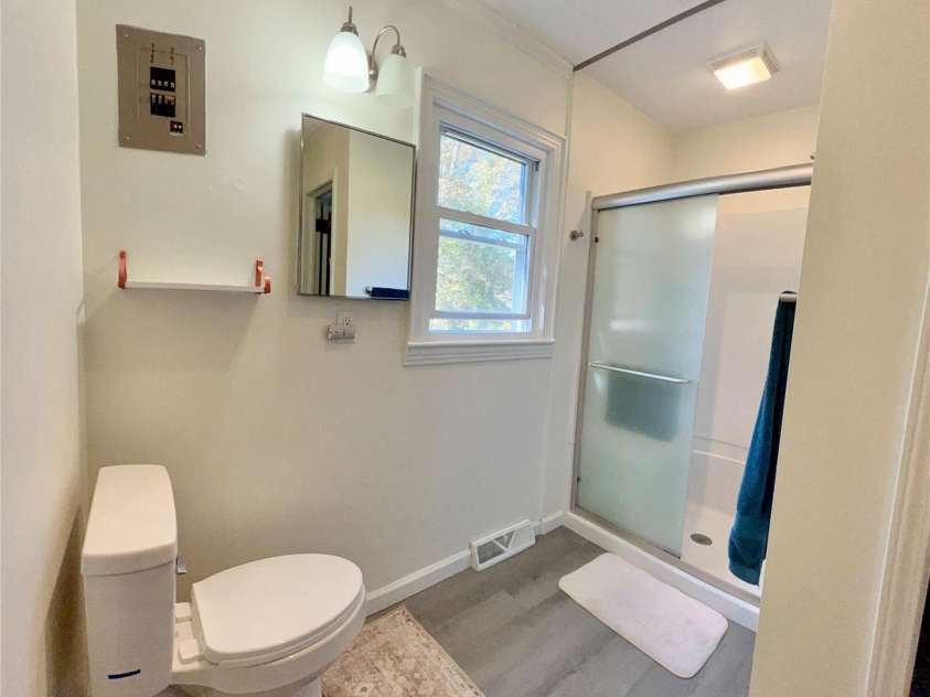 240 Hamrick Road, Mooresboro, NC 28114.  MLS# CAR4319970, YatesRealty ID 6486. BATHROOM #2