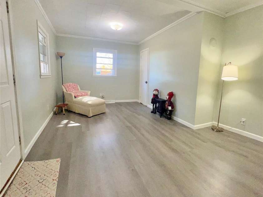 240 Hamrick Road, Mooresboro, NC 28114.  MLS# CAR4319970, YatesRealty ID 6486. ENTRY LIVINGROOM