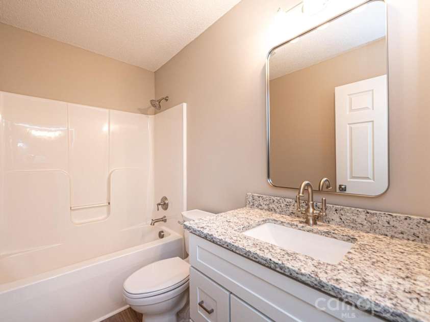 1337 Gallatin Lane, Hudson, NC 28638.  MLS# CAR4392238, YatesRealty ID 6488. 