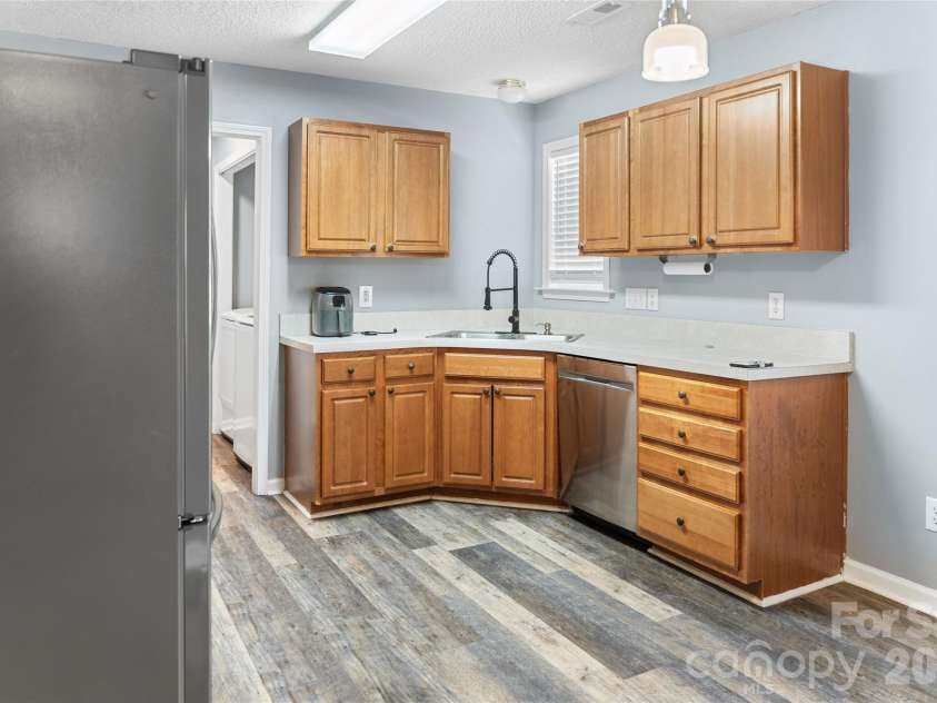 3113 Queensdale Drive, Monroe, NC 28110.  MLS# CAR4349240, YatesRealty ID 6489. 