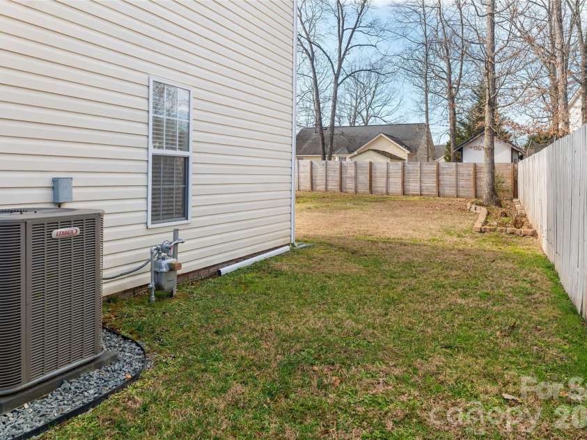3113 Queensdale Drive, Monroe, NC 28110.  MLS# CAR4349240, YatesRealty ID 6489. 