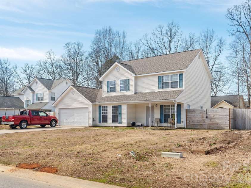 3113 Queensdale Drive, Monroe, NC 28110.  MLS# CAR4349240, YatesRealty ID 6489. 