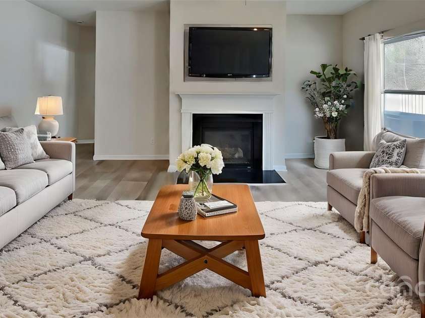 8055 Hereford Street, Charlotte, NC 28213.  MLS# CAR4228120, YatesRealty ID 6489. Virtually Staged