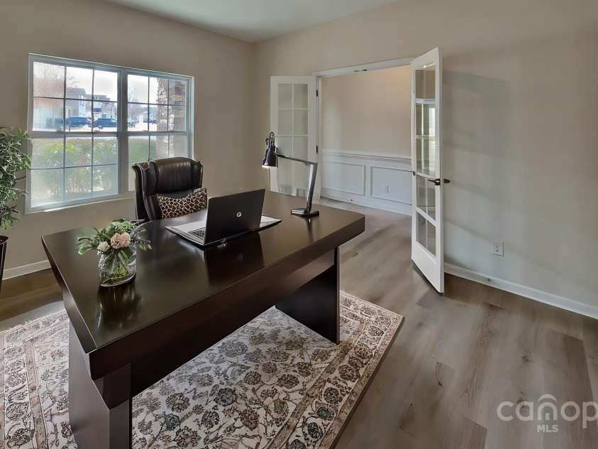 8055 Hereford Street, Charlotte, NC 28213.  MLS# CAR4228120, YatesRealty ID 6489. Virtually Staged