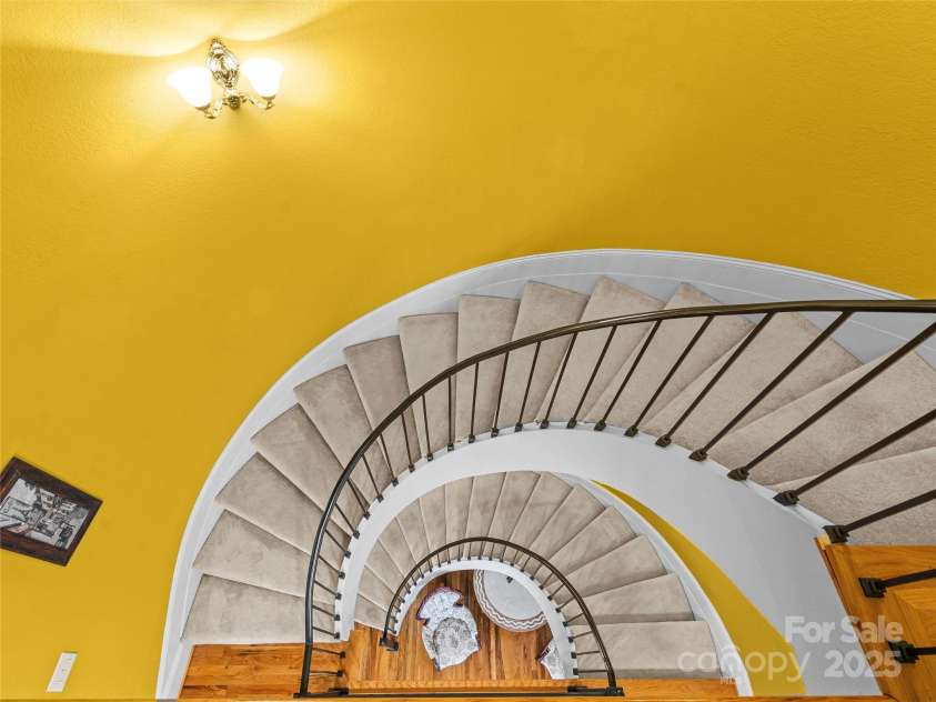 2983 Rockwood Drive, Lenoir, NC 28645.  MLS# CAR4324636, YatesRealty ID 649. 