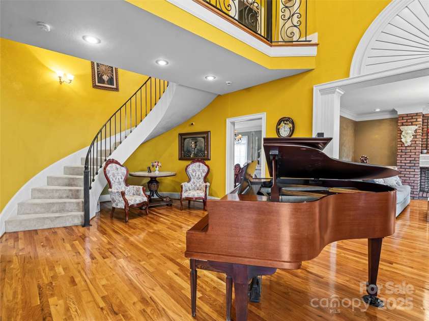 2983 Rockwood Drive, Lenoir, NC 28645.  MLS# CAR4324636, YatesRealty ID 649. 