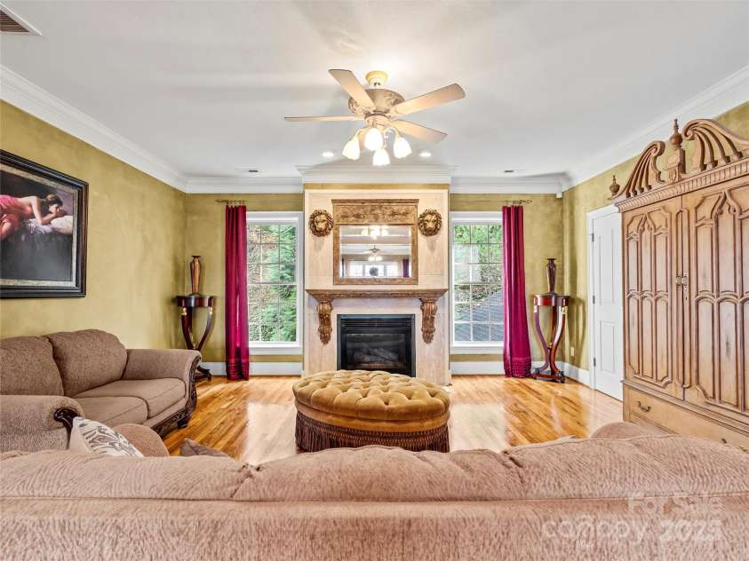 2983 Rockwood Drive, Lenoir, NC 28645.  MLS# CAR4324636, YatesRealty ID 649. 