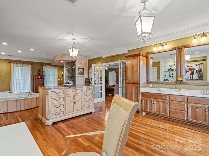 2983 Rockwood Drive, Lenoir, NC 28645.  MLS# CAR4324636, YatesRealty ID 649. 