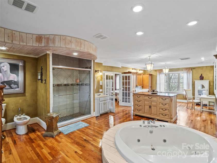 2983 Rockwood Drive, Lenoir, NC 28645.  MLS# CAR4324636, YatesRealty ID 649. 