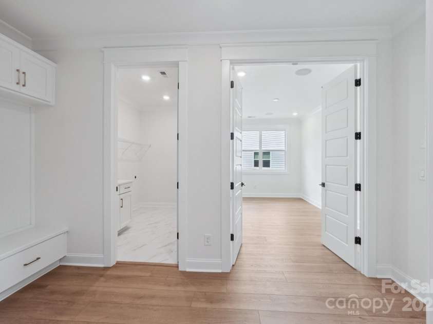 630 Hyder Trail, Tega Cay, SC 29708.  MLS# CAR4281073, YatesRealty ID 649. Drop zone