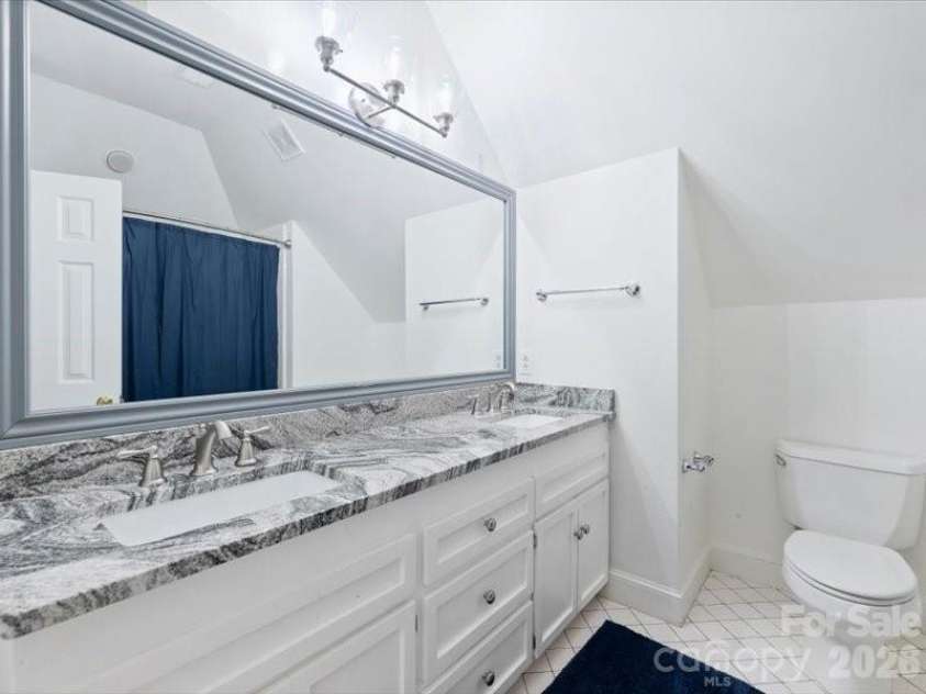 5630 Colony Road, Charlotte, NC 28226.  MLS# CAR4342977, YatesRealty ID 6491. 