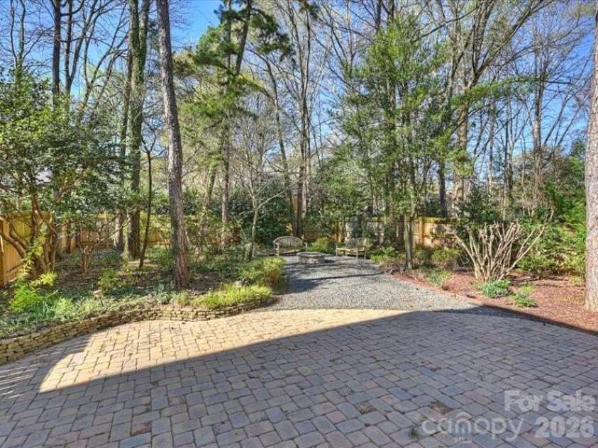 5630 Colony Road, Charlotte, NC 28226.  MLS# CAR4342977, YatesRealty ID 6491. 
