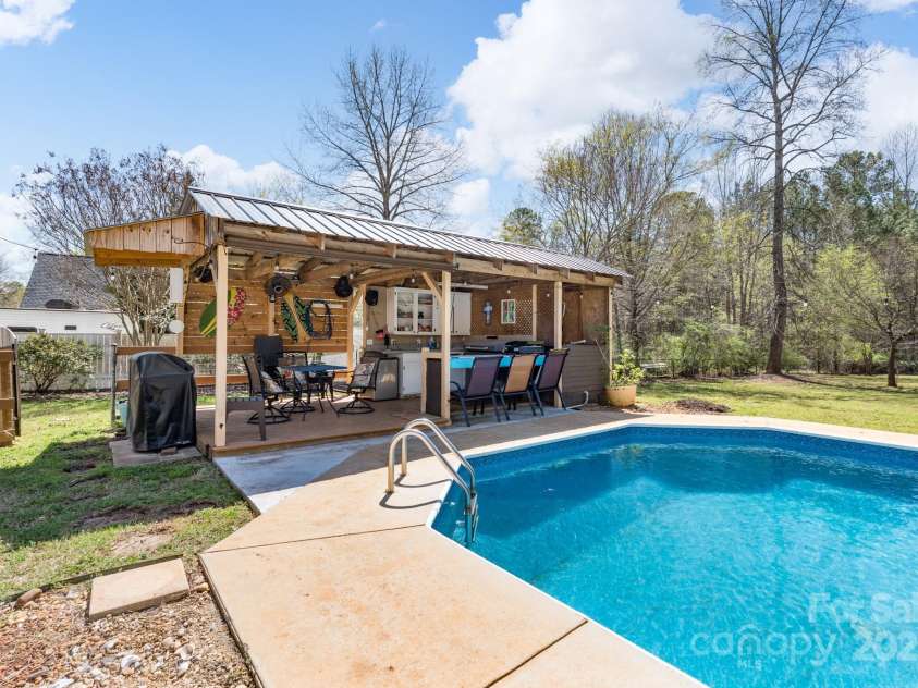 891 Silver Charm Lane, York, SC 29745.  MLS# CAR4239024, YatesRealty ID 6491. 