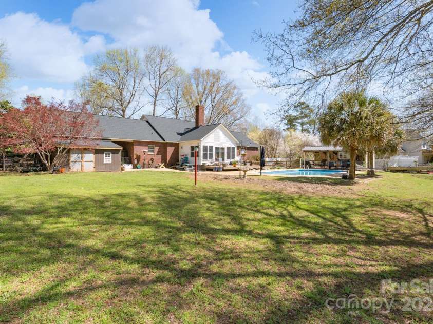 891 Silver Charm Lane, York, SC 29745.  MLS# CAR4239024, YatesRealty ID 6491. 