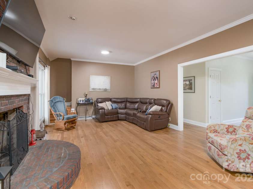 891 Silver Charm Lane, York, SC 29745.  MLS# CAR4239024, YatesRealty ID 6491. Family Room