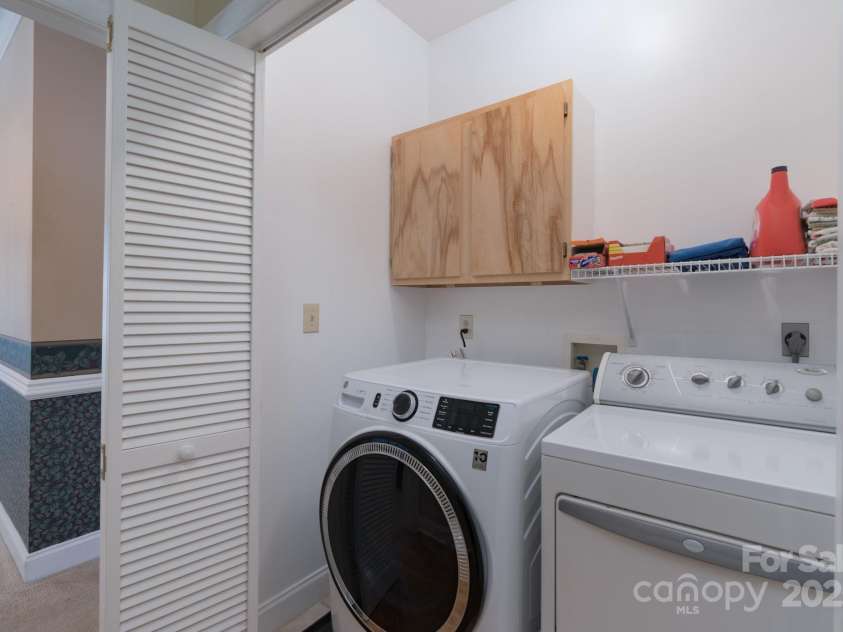 891 Silver Charm Lane, York, SC 29745.  MLS# CAR4239024, YatesRealty ID 6491. Laundry