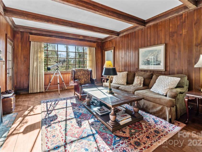107 Hillside Lane, Morganton, NC 28655.  MLS# CAR4225089, YatesRealty ID 6492. 