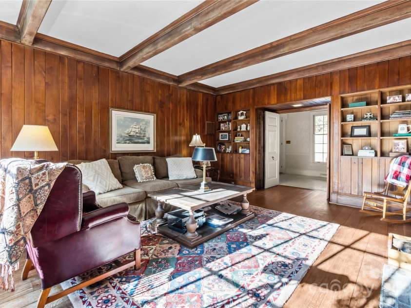 107 Hillside Lane, Morganton, NC 28655.  MLS# CAR4225089, YatesRealty ID 6492. 