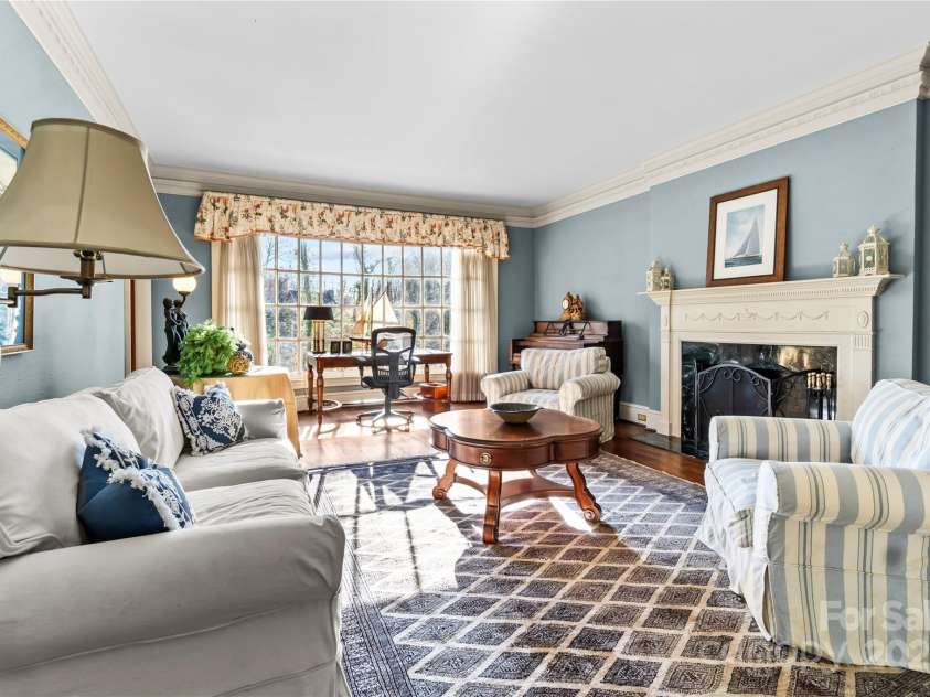 107 Hillside Lane, Morganton, NC 28655.  MLS# CAR4225089, YatesRealty ID 6492. 