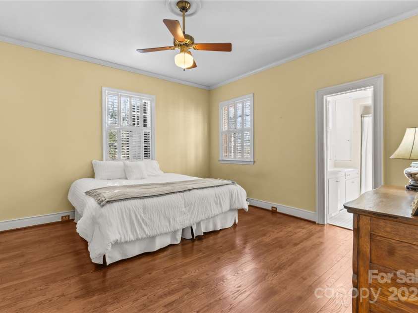 107 Hillside Lane, Morganton, NC 28655.  MLS# CAR4225089, YatesRealty ID 6492. 