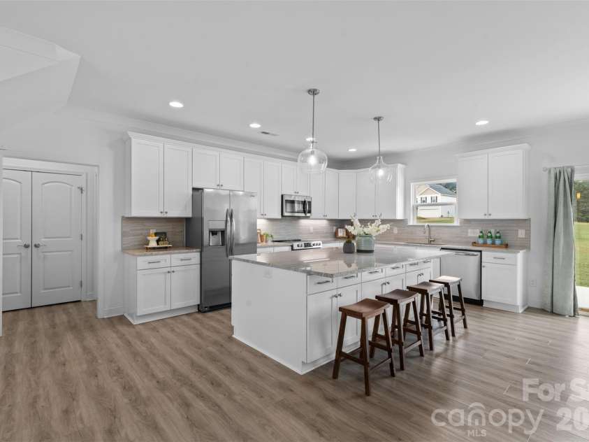 5200 Lancaster Highway, Monroe, NC 28112.  MLS# CAR4344506, YatesRealty ID 6493. 
