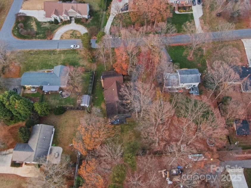 19810 Schooner Drive, Cornelius, NC 28031.  MLS# CAR4331440, YatesRealty ID 6495. 