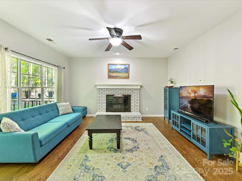 2805 Bathgate Lane, Matthews, NC 28105.  MLS# CAR4244864, YatesRealty ID 6495. 